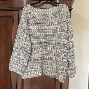 Chunky knit Pink Lily sweater with pockets